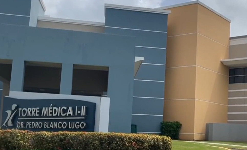 Video: Ginecólogo hallado muerto en hospital de Manatí fue citado por una alegada agresión sexual