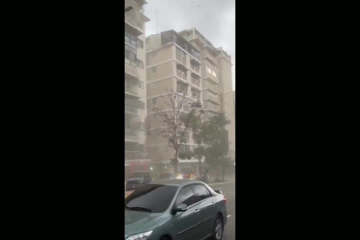 Video: Terremoto de magnitud 7.1 en Venezuela provoca la caída de estructuras y edificios en el país