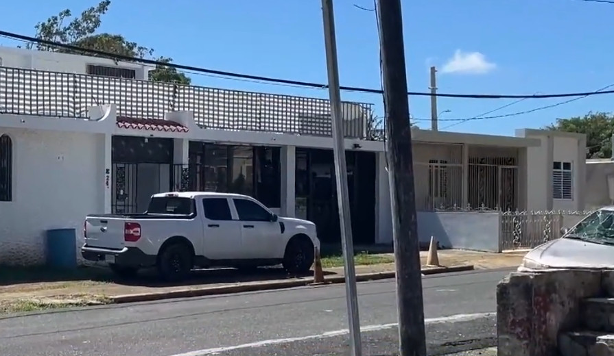Video: Esposa de hombre que habría disparado contra vecinos en Guayama alega defensa propia