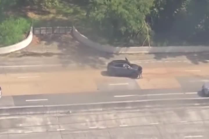 Video: Publican video del momento en que conductor le disparas a mujer en expreso de San Juan