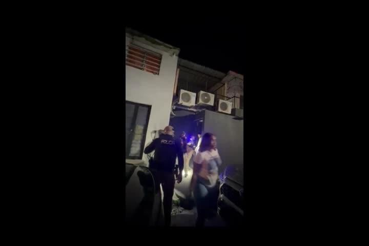 Video: Tenían un "Party" escondido en Santurce y los municipales le apagaron el Show