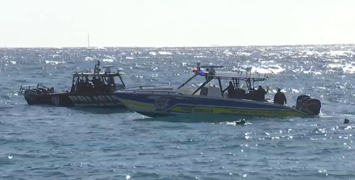 Video: Joven arrastrado por corrientes en Condado se lanzó al mar para salvar a sus amigas