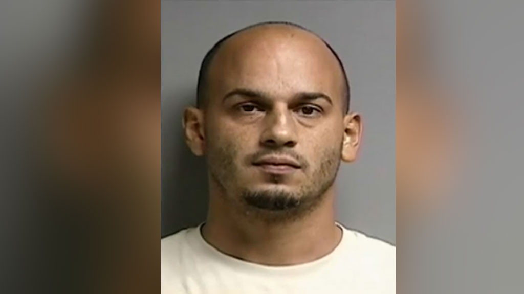 Video: Hombre es acusado de dar cannabis y cometer actos lascivos contra menor en Juncos