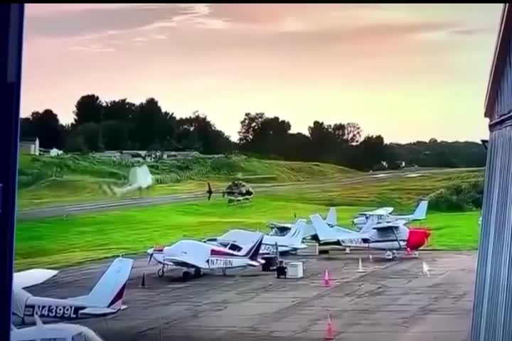 Video muestra el dramático choque en pleno vuelo entre un avión y un helicóptero de la Policía