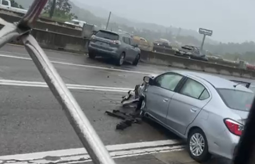 Video: Tremendo accidente en expreso de Caguas