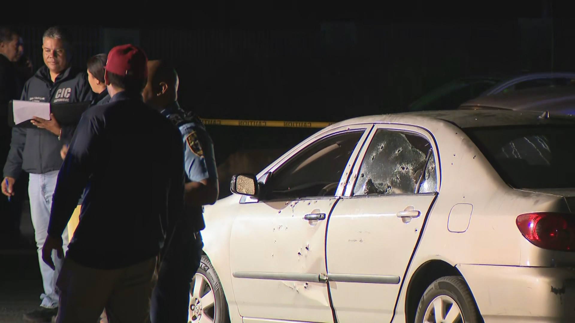 Video: Cuatro sujetos asesinan a hombre en Canóvanas, le dispararon más de 100 veces