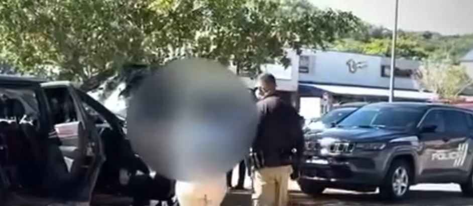 Video: Pillan a dos mujeres robando en centro comercial de Yauco