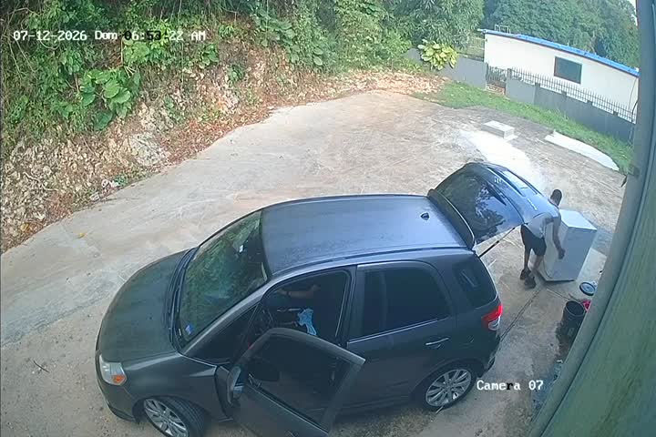 Video: Captado en video: Se roba un freezer de una gasolinera Texaco en Dorado