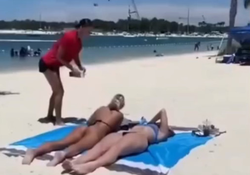 Video en RD: Turista y empleada de hotel se van a las galletas