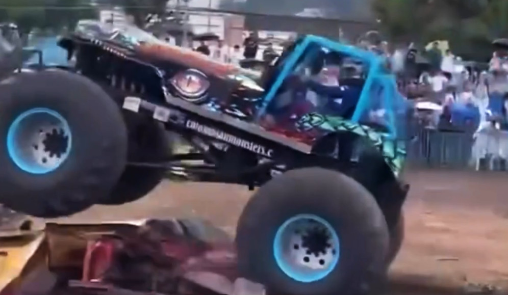 Video: Monster Truck mata a 3 y 38 heridos