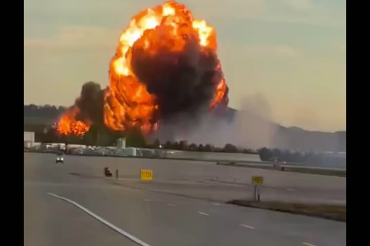 Video: Avión de carga UPS MD-11 se estrella tras despegar en Louisville; emiten orden de resguardo en un radio de cinco millas