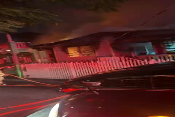 Video: Ahora se incendia residencia en Santa Isabel