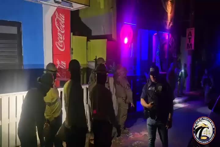 Video: Operativo en La Perla deja multas, desconexiones eléctricas y un arresto por violación a la Ley de Armas