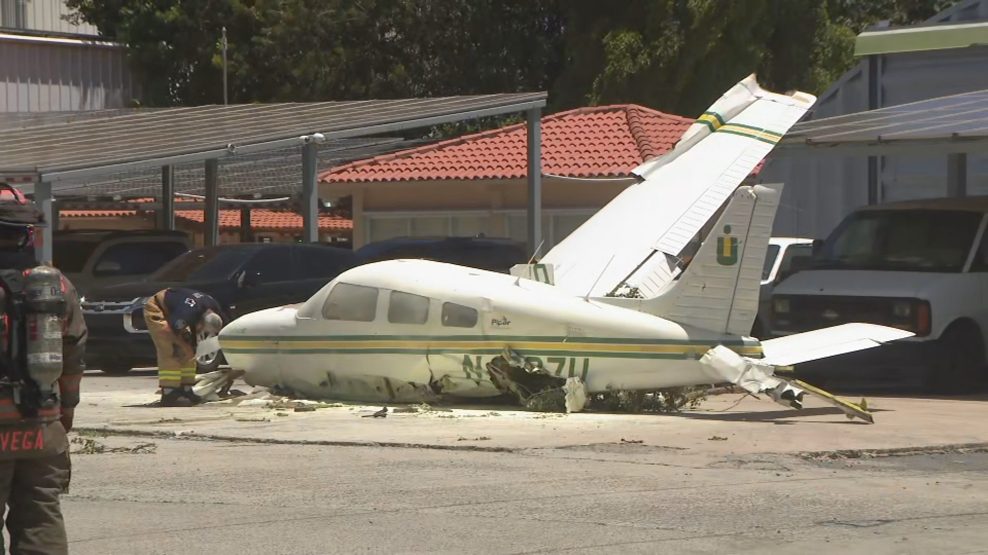 Video: Avioneta se estrella cerca del aeropuerto de Isla Grande en San Juan