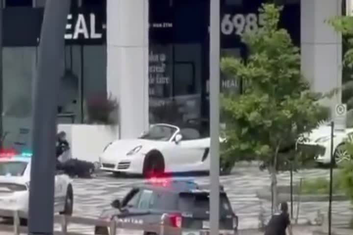 Video: Captado en video: Tres muertos incluido un policía durante tiroteo en Montreal, Canadá