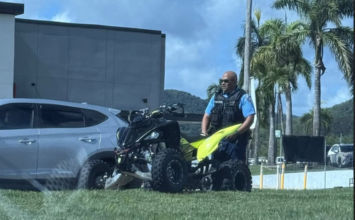 Video: Se le fue a la policía en el Fourt Track en Humacao, se cayó y se fue a patitas