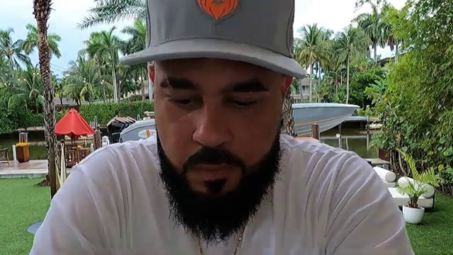 Video: Raphy Pina se desahoga sobre su tiempo en la cárcel, su familia y la industria de la música