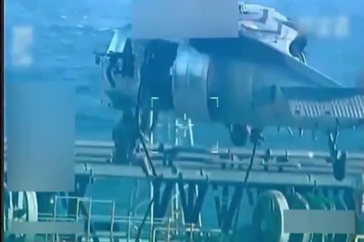 Video: En video momento en que fuerzas especiales de los EEUU capturan barco petrolero venezolano