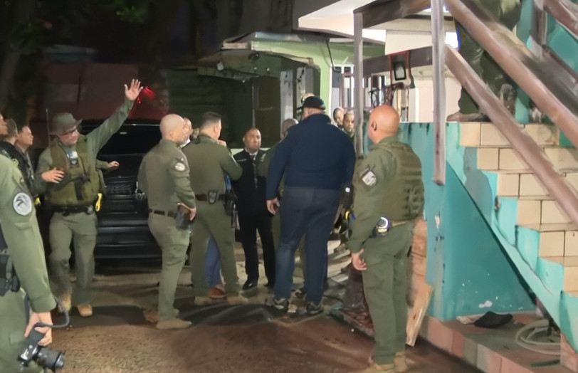 Video:Diligencian órdenes de allanamiento en La Perla