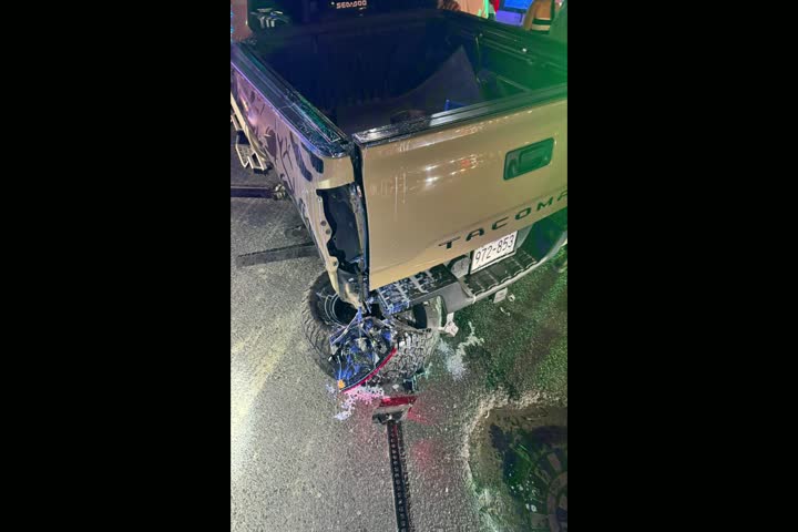 Video: Fotos: Intentaron huir de los municipales de San Juan, pero terminaron chocando y sin armas
