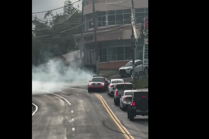 Video: Vea lo que haces este conductor irresponsable en Corozal