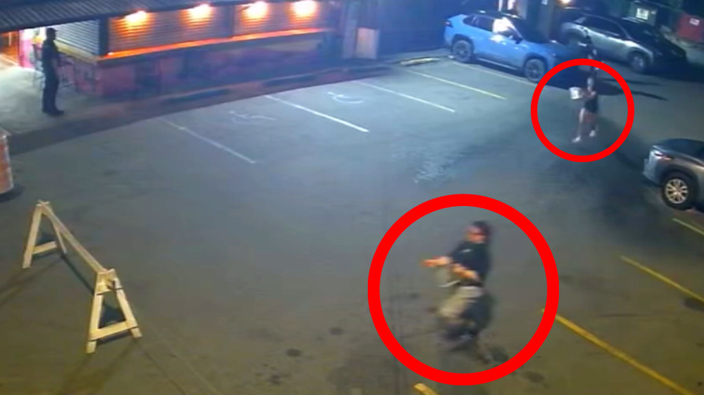 Video en PR: Cuando le pegas el cubetazo de agua con hielo a tu compañera de trabajo pero el Karma te llega