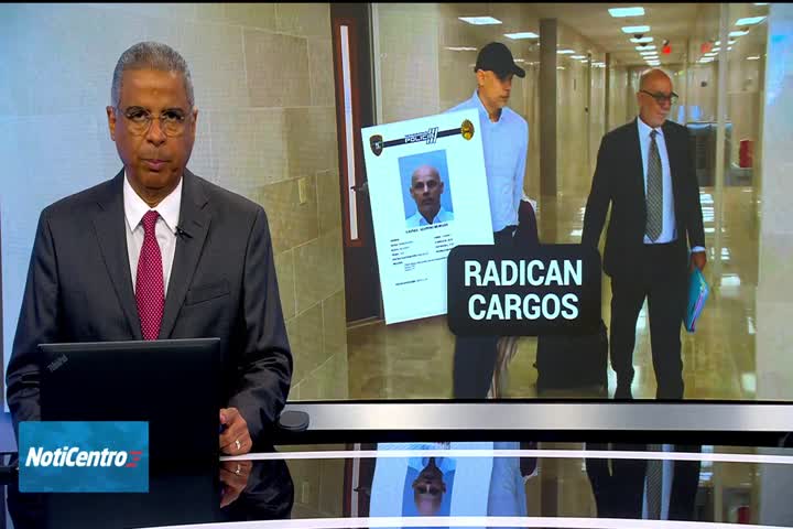 Video: Causa y Fichado Sargento de la policía estatal que se puso "Fresco" son su sobrina en Fajardo