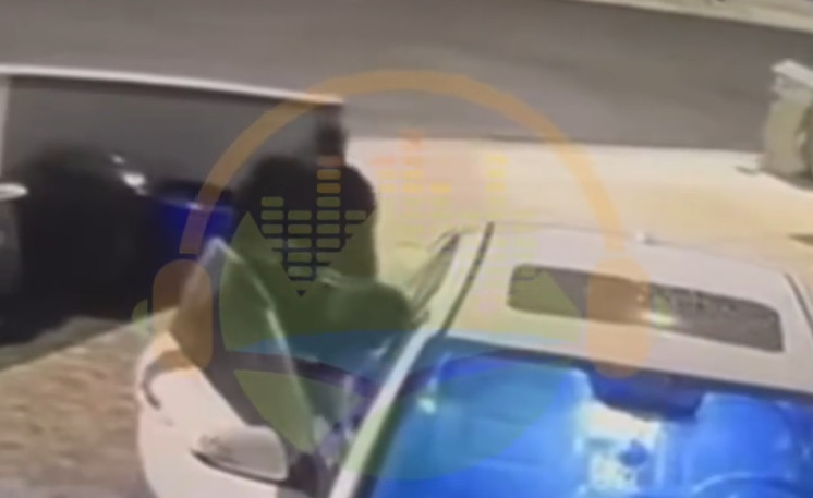 Video: "Cacos" armados roban en vehículo de Canóvanas