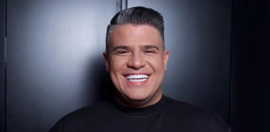 Video:Vladimir Gómez presenta a su novia tras cambiar de orientación sexual