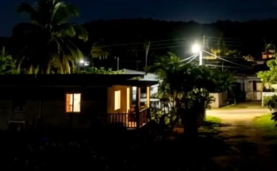 Video: Alcalde de Guánica denuncia que municipio parece "un campo de guerra" durante las noches