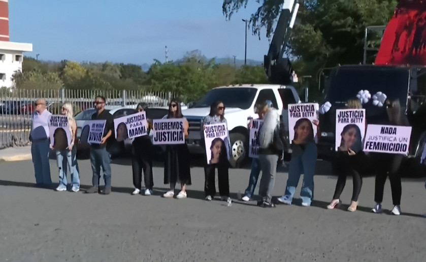 Video: Hijos Exigen Justicia en Ponce por el Feminicidio de Beatriz Colón Bonilla a Manos de su Pareja