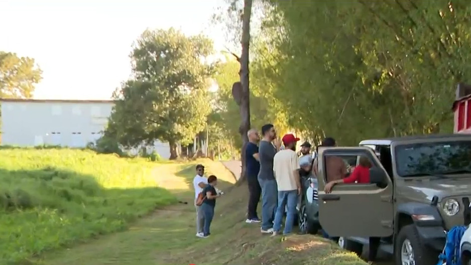 Video: Encuentran cuerpo en zona boscosa del barrio Bucarabones en Toa Baja