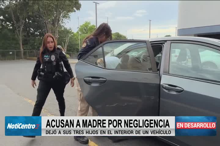 Video: Municipales de San Juan arresta a mujer que dejos a su hijos de menores dentro de un auto en Rio Piedras