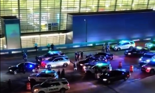 Video: Persecución policiaca llega hasta el aeropuerto Luis Muñoz Marín