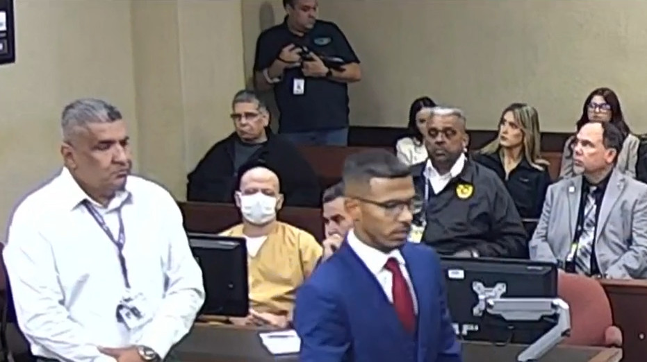 Video: Tribunal toma medidas de seguridad adicionales durante juicio por asesinato de biólogo