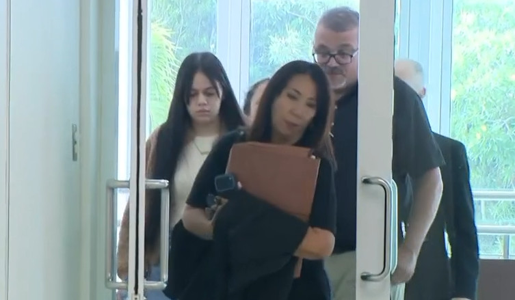 Video: Entre lágrimas, Anthonieska Avilés enfrenta la selección del jurado tras la condena de su madre
