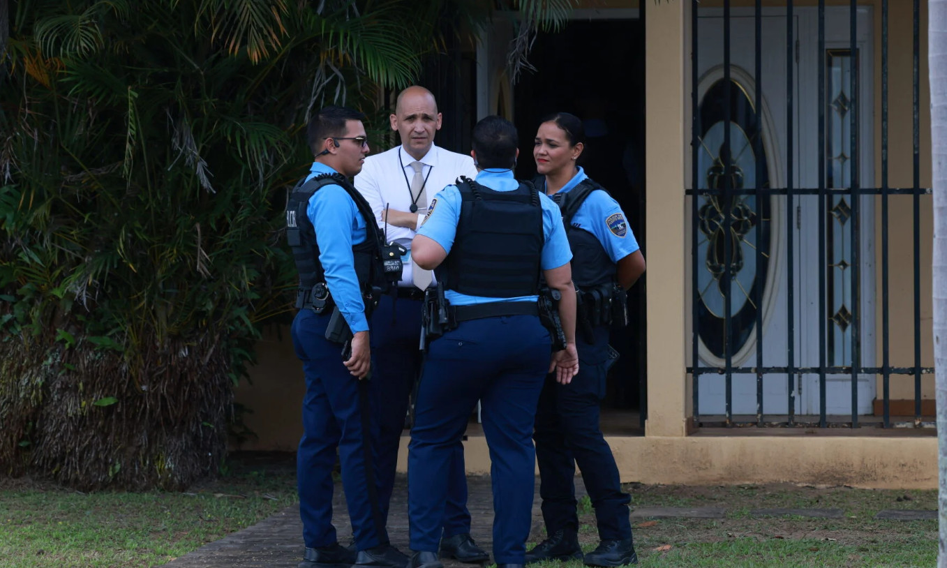 Video:Sobrino apuñala a su tía en residencia en Guaynabo
