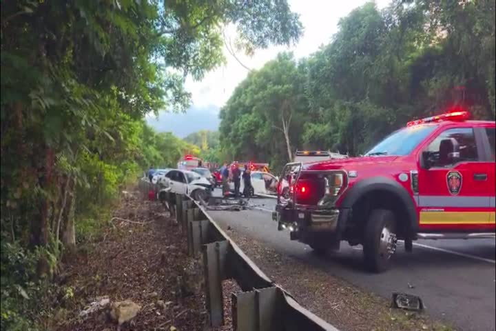 Video: Así quedaron los autos en accidente donde joven madre perdió la vida junto a su bebé en Vega Baja
