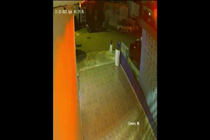 Video: Otro Angulo de Video muestra momento en que Guardia penal enfrenta al asaltante en Hato Rey