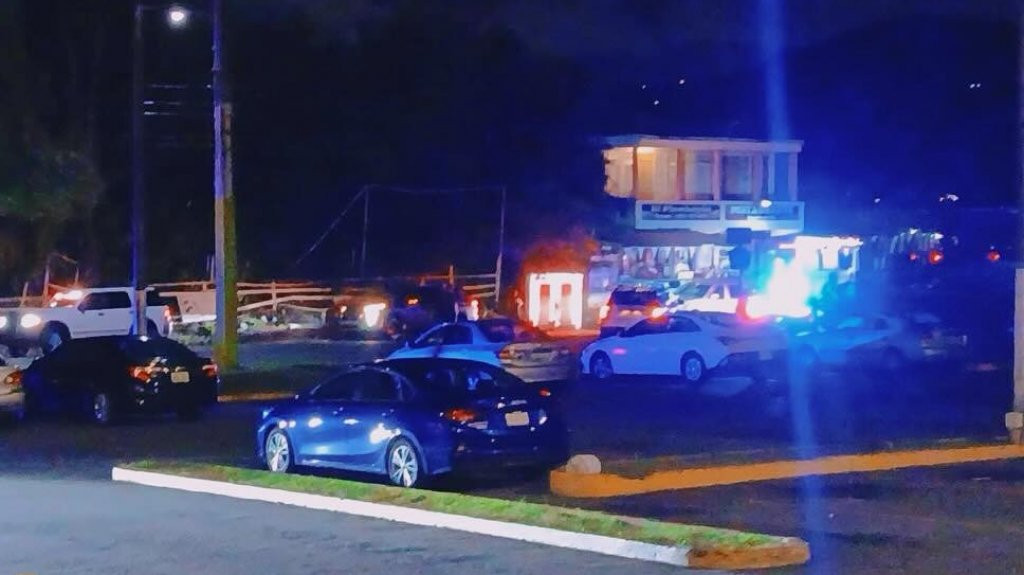 Video: Mujer muere y hombre resulta herido tras accidente frente a local en Gurabo