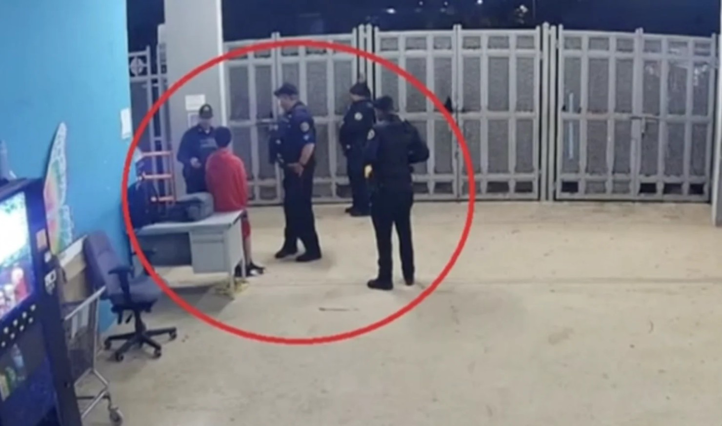 Video:Intervienen con menor en escuela de Trujillo Alto, llevaba dos días desaparecido