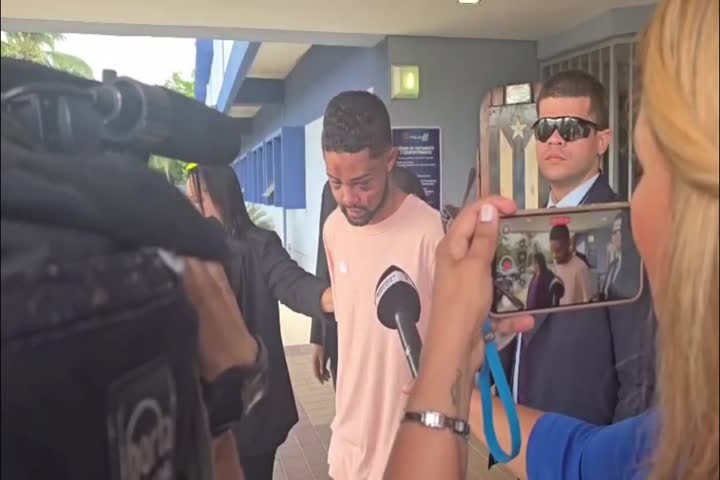 Video: Asesino a un joven en caserío de Bayamón y los vecinos le dieron la pela de la vida