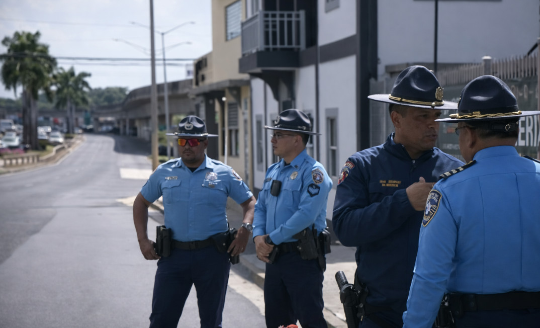 Video: Septuagenaria fallece arrollada mientras intentaba cruzar carretera en Bayamón