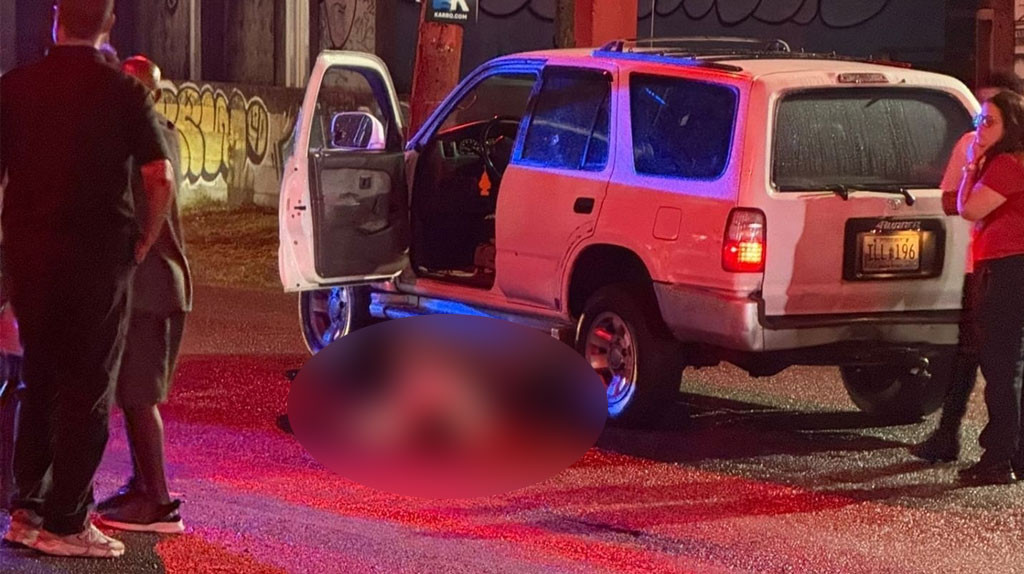 Video: Tiroteo frente a negocio de piñones deja un hombre muerto