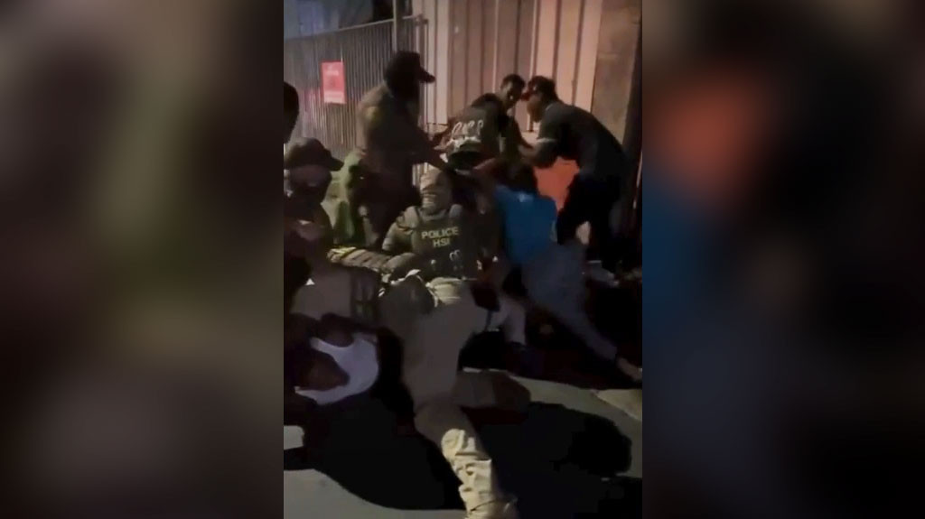 Video: Una persona es detenida tras altercado con agentes federales en Río Piedras