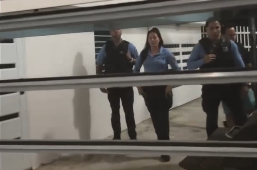 Video: Acusado de Ley 54 en San Sebastián piensa que grabando se librará del tostón