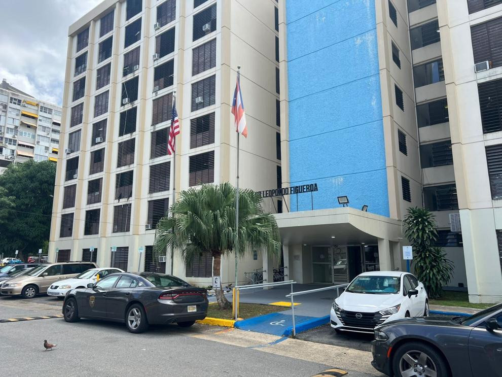 Video:Ya van tres, reportan muerte de otro envejeciente en condominio de Río Piedras