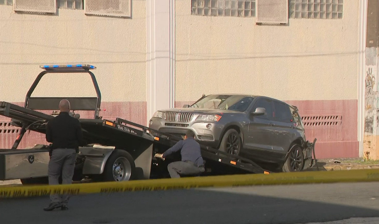 Video:Identificado hombre asesinado dentro de carro en Santurce