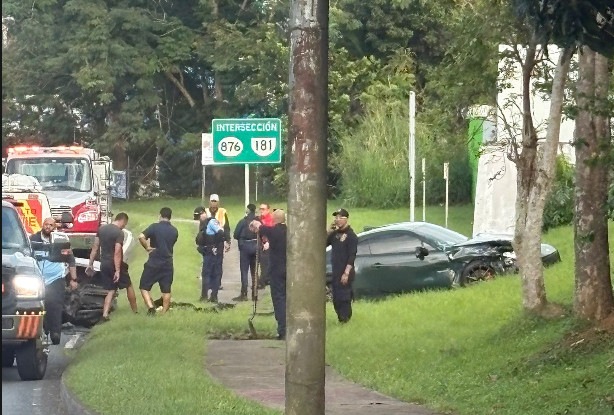 Video: Tapón por tremendo accidente en Trujillo Alto