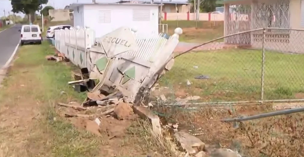 Video:"A velocidad sumamente exagerada" conductor de 19 años que murió en Arecibo